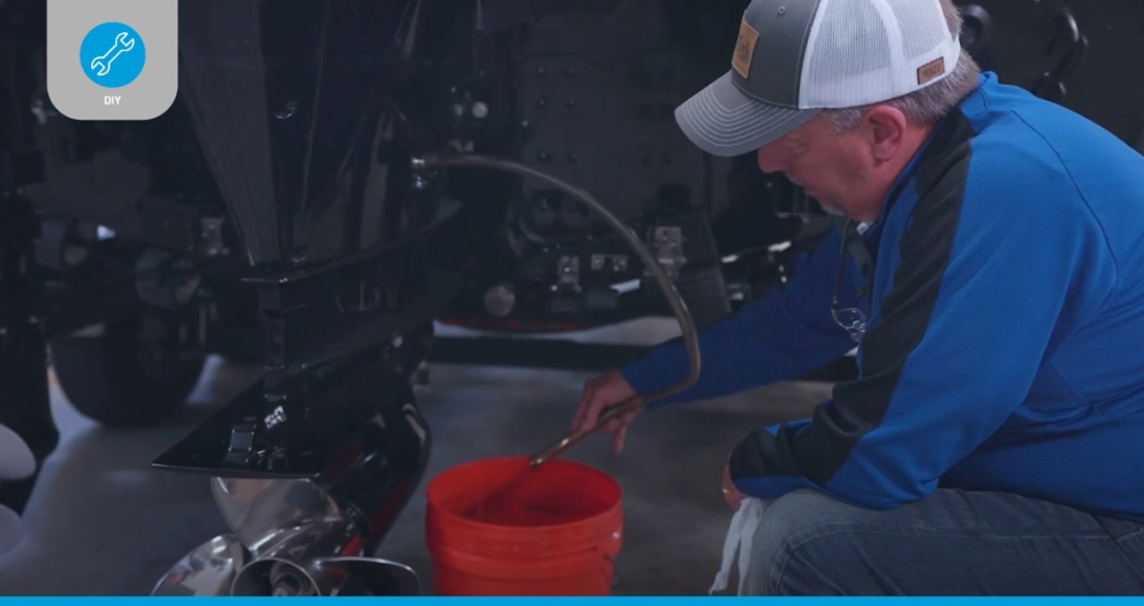 Changing the Oil and FIlter in a Mercury FourStroke Outboard