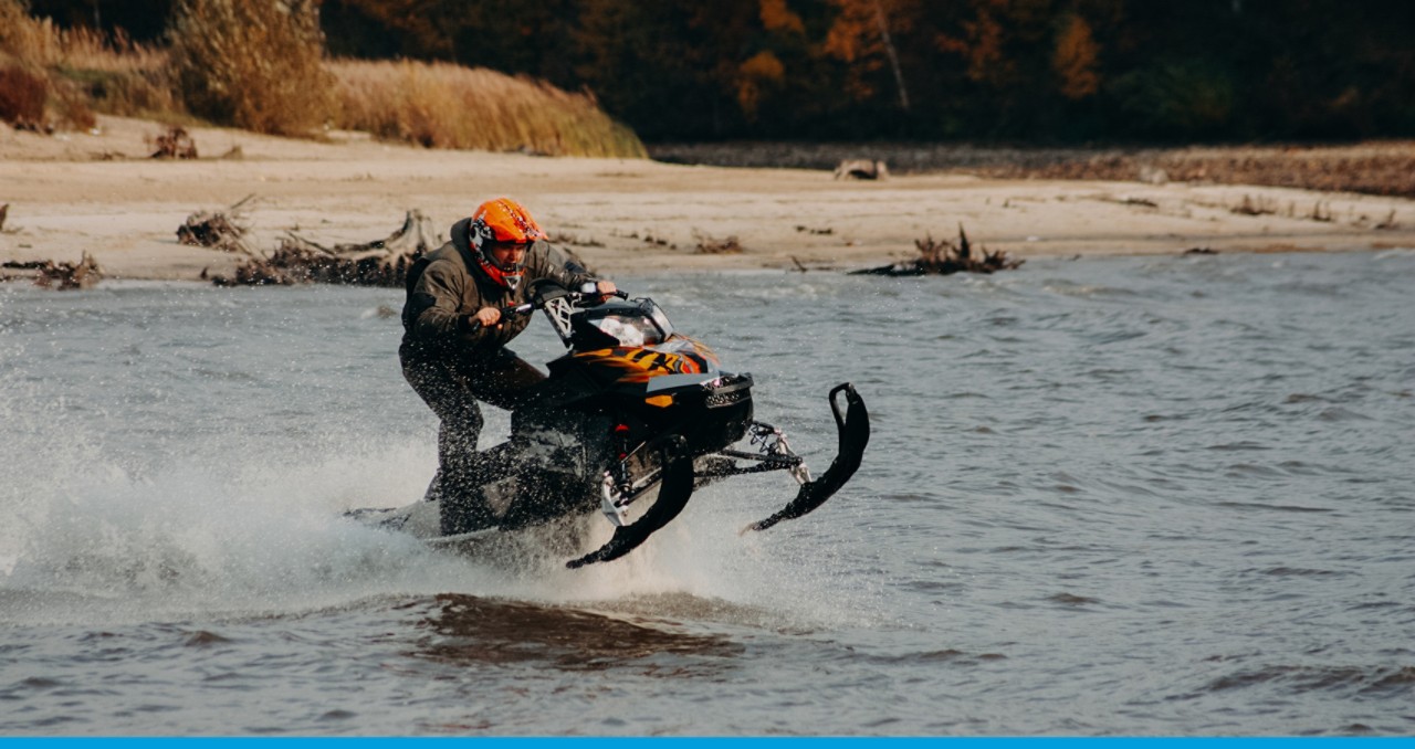 Five Facts About Snowmobile Watercross Racing