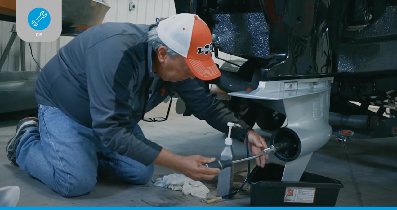 How To Change the Gear Lube in a 75hp and Higher Mercury FourStroke Outboard